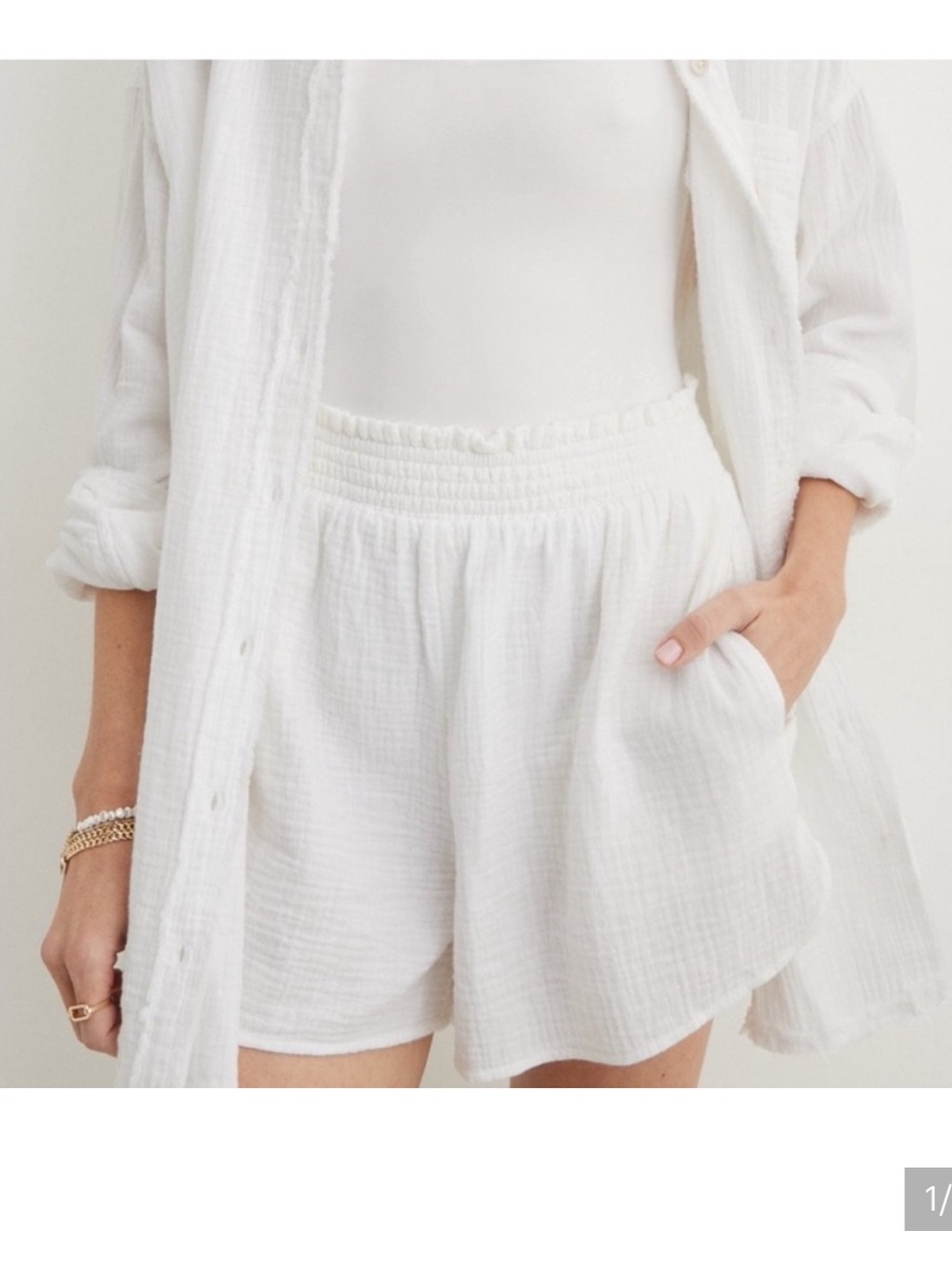 Women’s White Elastic-Waist Pool Shorts